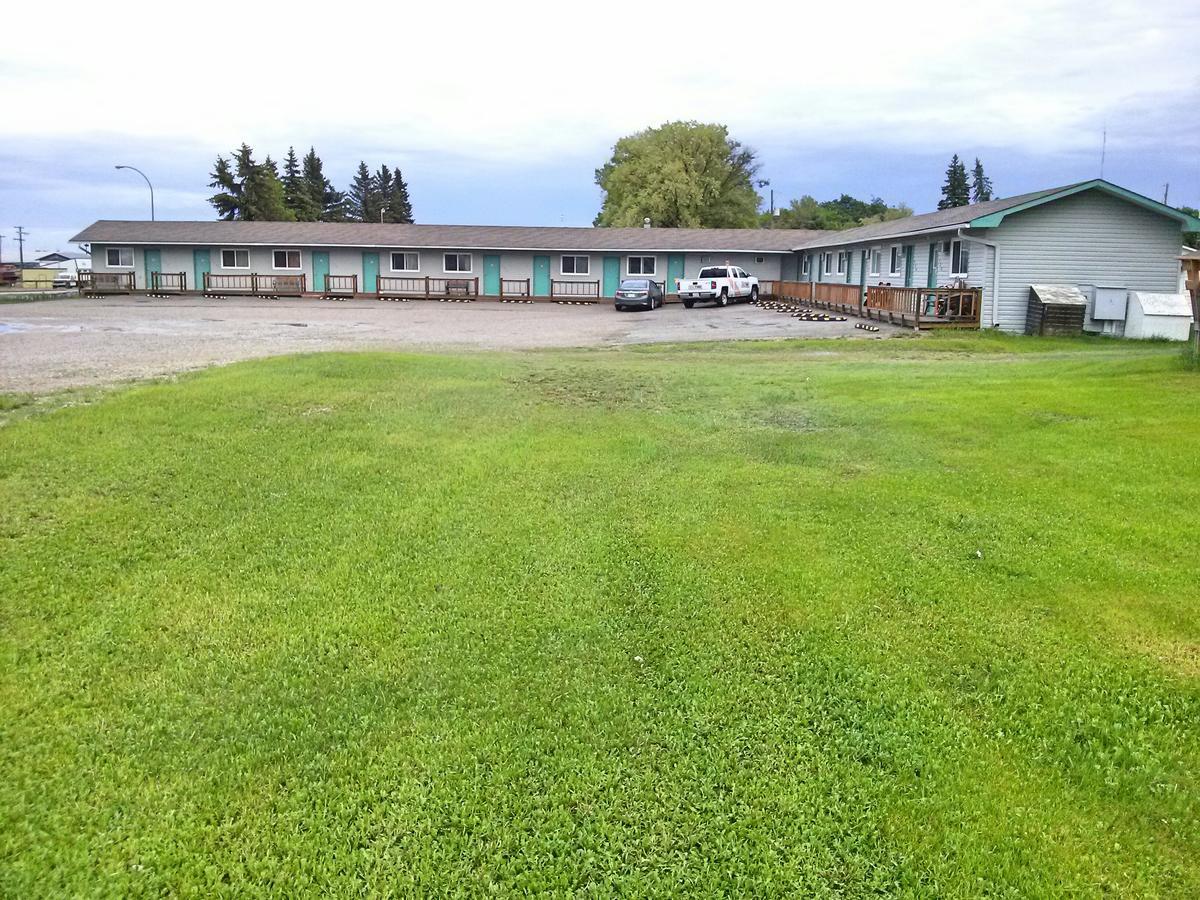Moosomin Motel Екстер'єр фото