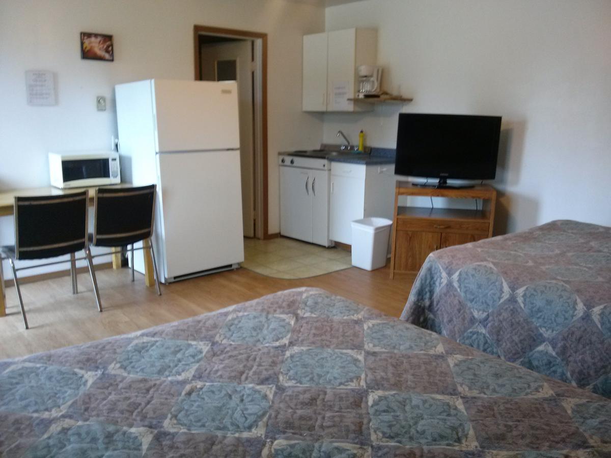 Moosomin Motel Екстер'єр фото