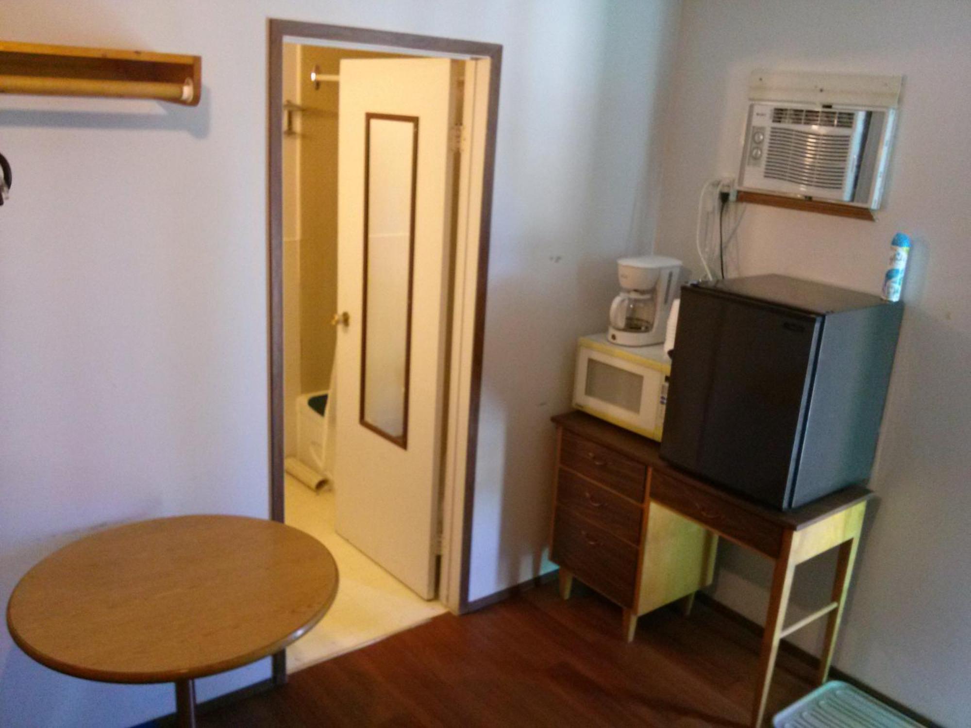 Moosomin Motel Екстер'єр фото