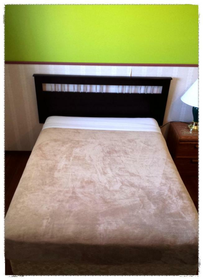 Moosomin Motel Екстер'єр фото